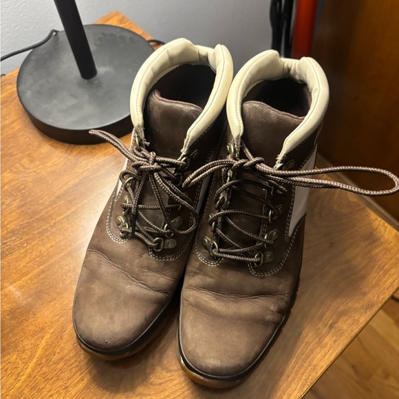 Timberland Brown and Cream Boots - Picture 2 of 6